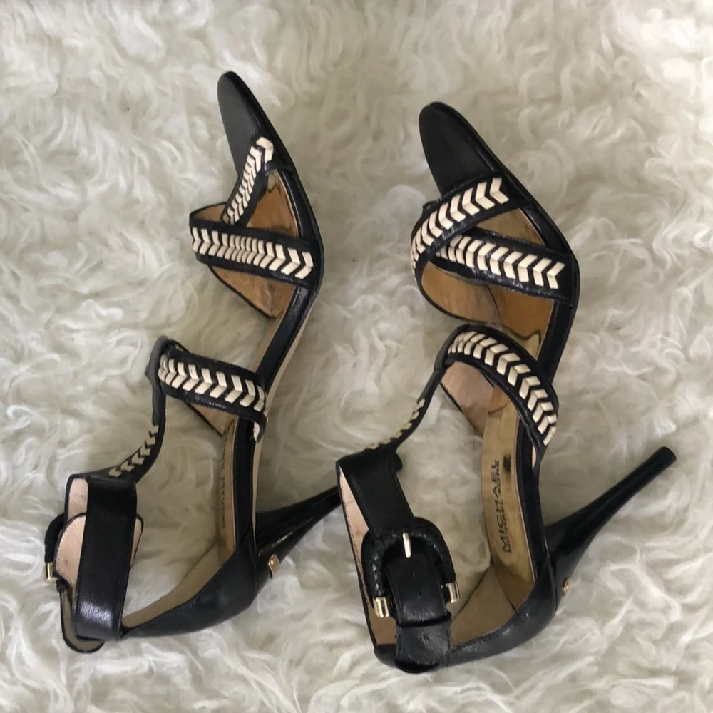 Michael Michael Kors Women’s Leather Strap Sandals - Picture 5 of 16